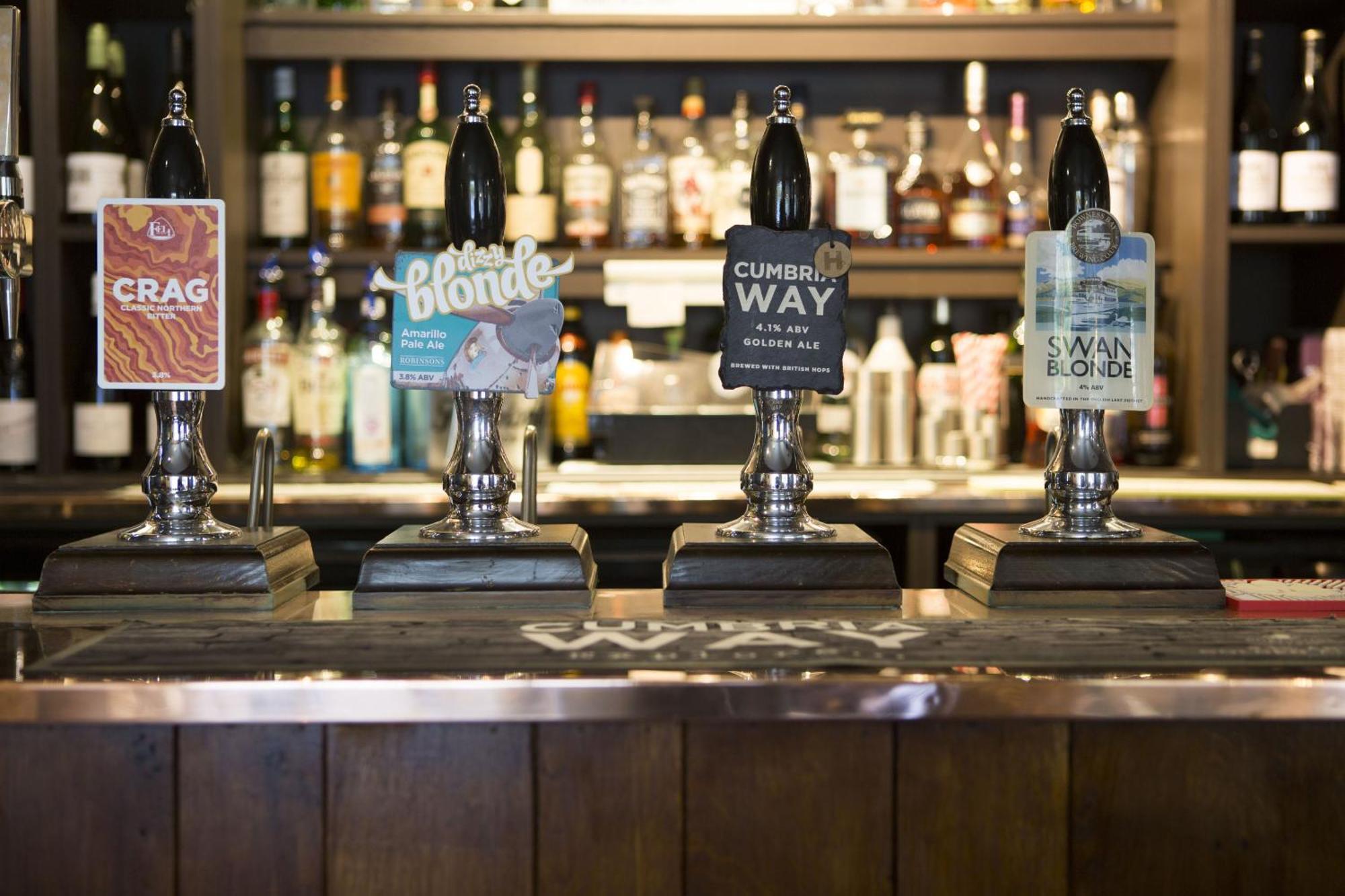 The Wheatsheaf Inn Kendal Exterior photo